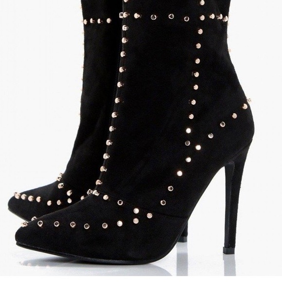 Studded Gold Booties NIB 7.5 - Picture 3 of 8